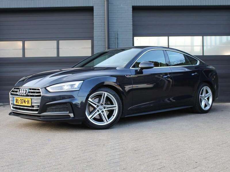 Blauw, metallic lak Gebruikt 2018 Audi A5 Sportback S-Line Hatchback | € 18.995 (Goede deal) - Afbeelding 1/4