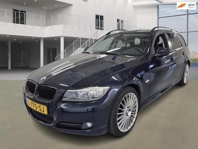 Blauw Gebruikt 2010 BMW 318 Stationwagen | € 5.500 (Goede deal) - Afbeelding 1/4
