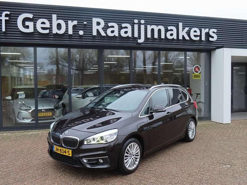 Bruin Gebruikt 2016 BMW 225 Active Tourer Luxury Line MPV | € 8.900 (Super prijs) - Afbeelding 1/4
