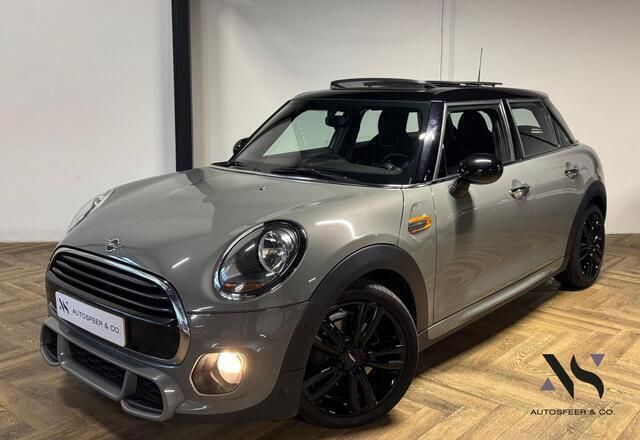 Grijs Gebruikt 2019 Mini John Cooper Works Hatchback | € 13.940 - Afbeelding 1/4