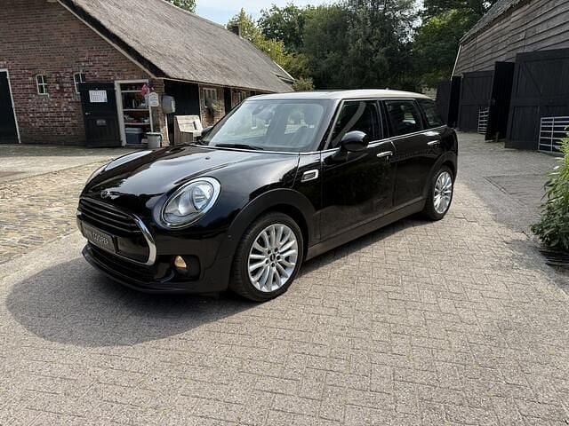 Zwart Gebruikt 2016 Mini Cooper Clubman Pepper Stationwagen | € 10.880 (Super prijs) - Afbeelding 1/4