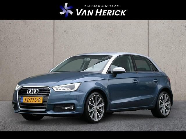 Occasion Audi A1 Sportback Sport 150 PK (110 kW) 2016 Blauw (metallic) Hatchback