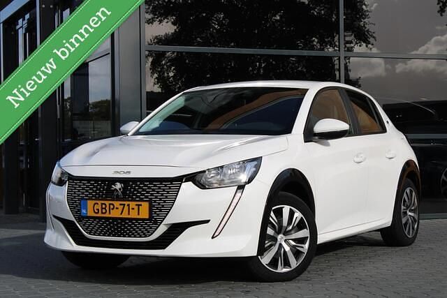 Wit Gebruikt 2021 Peugeot e-208 Active Hatchback | € 14.350 (Super prijs) - Afbeelding 1/4