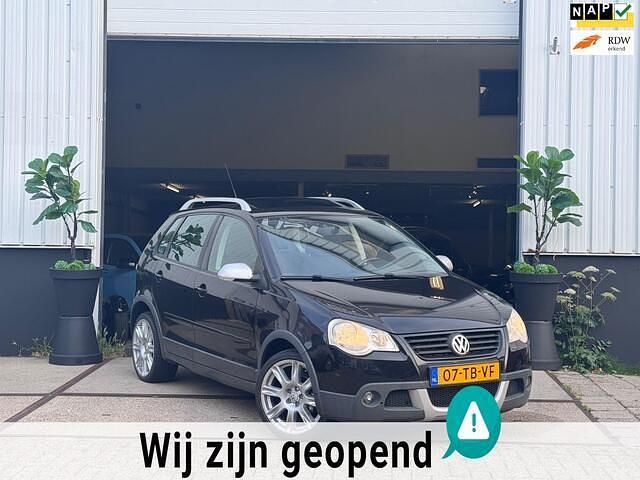 Zwart Gebruikt 2006 VW Polo Cross Hatchback | € 4.989 (Eerlijke prijs) - Afbeelding 1/4