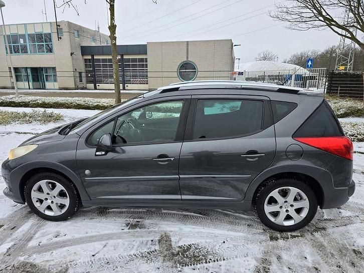 Occasion 2008 Peugeot 207 Outdoor Outdoor Stationwagen | € 1.750 (Eerlijke prijs) - Afbeelding 1/4