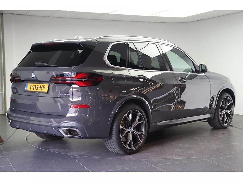 Bmw individual dravitgrau (grijs metallic) Gebruikt 2023 BMW X5 Comfort Edition SUV | € 85.950 (Goede deal) - Afbeelding 1/1