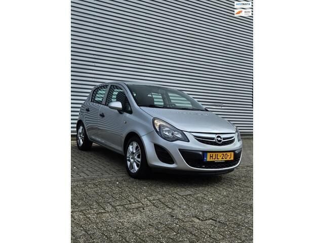 Grijs Gebruikt 2013 Opel Corsa Design Edition Hatchback | € 5.750 (Eerlijke prijs) - Afbeelding 1/4