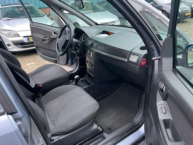 Occasion Opel Meriva Enjoy 105 PK (77 kW) 2006 Grijs MPV
