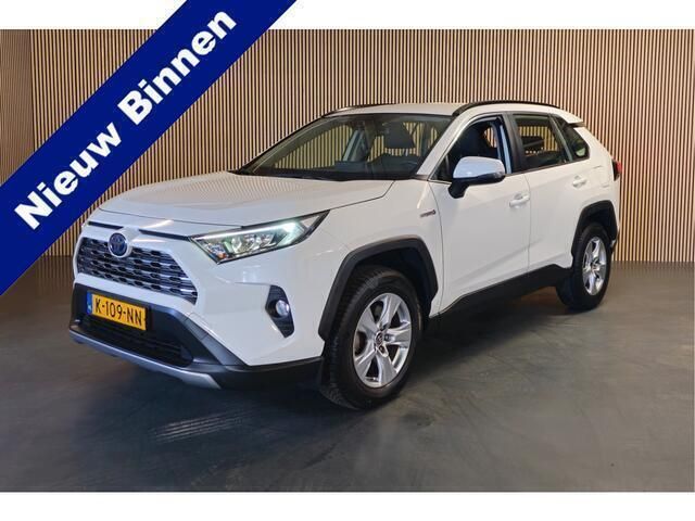 Wit Gebruikt 2021 Toyota RAV4 SUV | € 31.950 (Goede deal) - Afbeelding 1/4