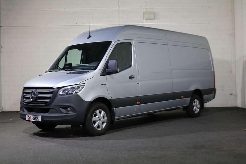 Zilver Occasion 2024 Mercedes E-Sprinter Van | € 49.950 (Super prijs) - Afbeelding 1/4