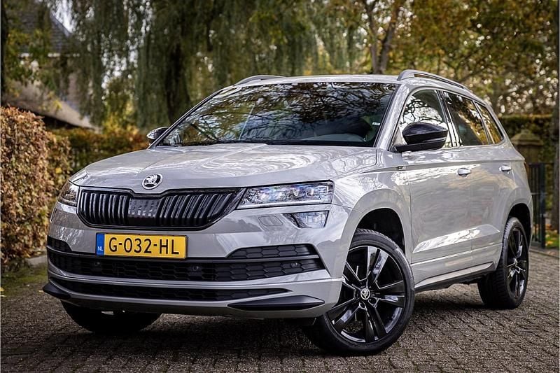 Grijs Gebruikt 2019 Skoda Karoq Business Line SUV | € 19.900 (Iets duurder) - Afbeelding 1/4