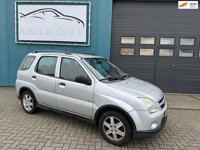 Grijs Occasion 2006 Suzuki Ignis Exclusive Hatchback | € 1.350 (Super prijs) - Afbeelding 1/4
