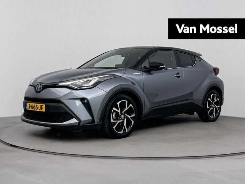Grijs Gebruikt 2020 Toyota C-HR Edition SUV | € 27.900 (Iets duurder) - Afbeelding 1/4