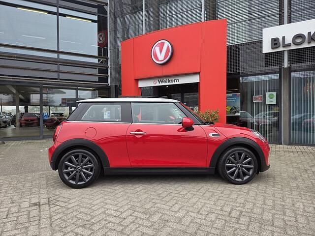 Occasion Mini Cooper Pepper 136 PK (100 kW) 2018 Rood Hatchback