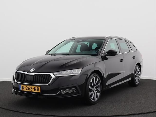 Occasion Skoda Octavia Business Line 150 PK (110 kW) 2021 Zwart Stationwagen