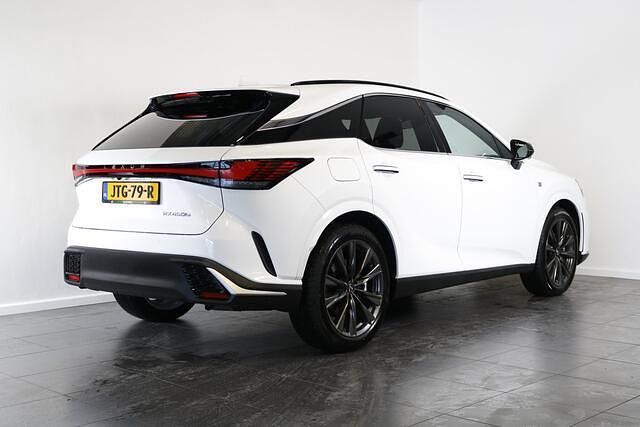 Nieuw Lexus RX450h+ Sport Design Packet 237 PK (174 kW) 2026 Wit SUV