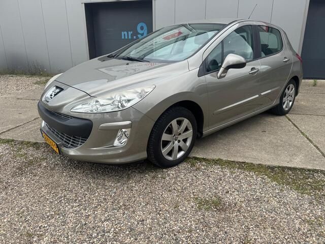 Grijs Gebruikt 2009 Peugeot 308 Hatchback | € 2.750 (Eerlijke prijs) - Afbeelding 1/4