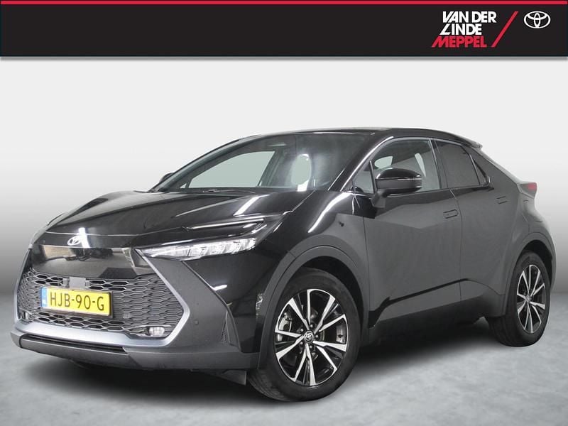 Zwart Gebruikt 2025 Toyota C-HR SUV | € 36.950 (Iets duurder) - Afbeelding 1/4