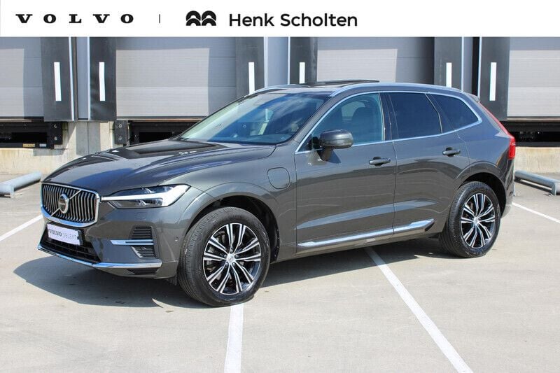 Grijs Gebruikt 2022 Volvo XC60 Inscription SUV | € 47.950 (Eerlijke prijs) - Afbeelding 1/4