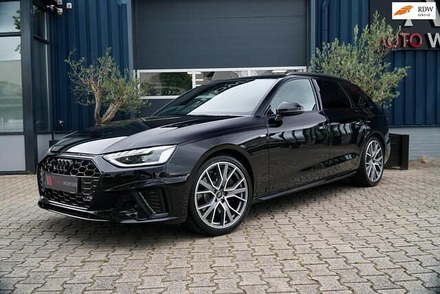 Zwart, metallic lak Gebruikt 2020 Audi A4 S-Line Stationwagen | € 39.995 (Eerlijke prijs) - Afbeelding 1/4