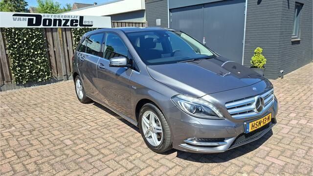 Occasion Mercedes B180 123 PK (90 kW) 2012 Grijs MPV