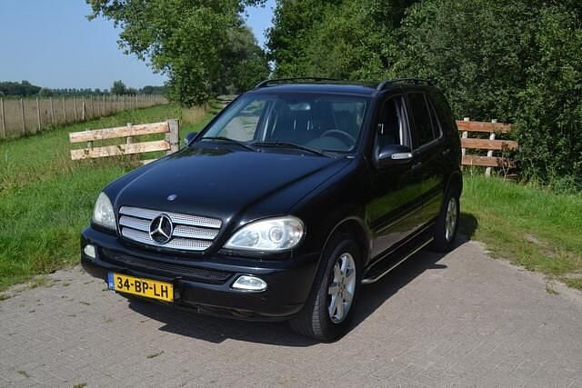 Overige Gebruikt 2004 Mercedes ML270 SUV | € 3.950 (Super prijs) - Afbeelding 1/4