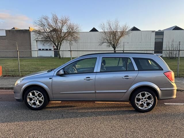 Occasion Opel Astra Edition 125 PK (91 kW) 2006 Grijs Stationwagen