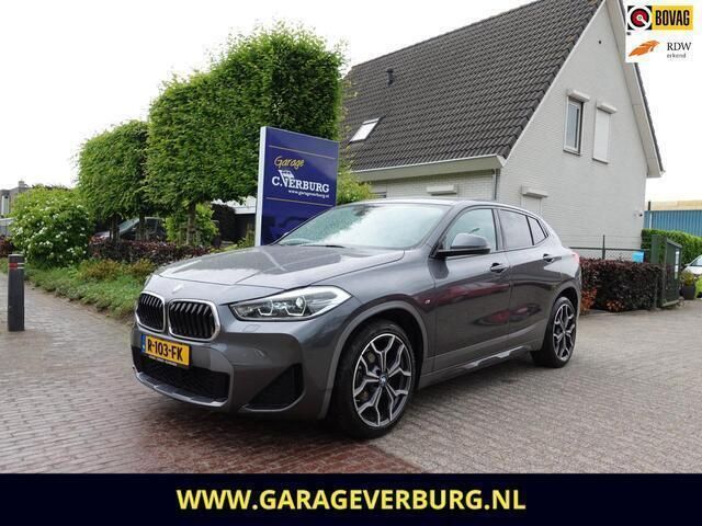 Grijs Gebruikt 2021 BMW X2 Executive SUV | € 29.950 (Eerlijke prijs) - Afbeelding 1/4