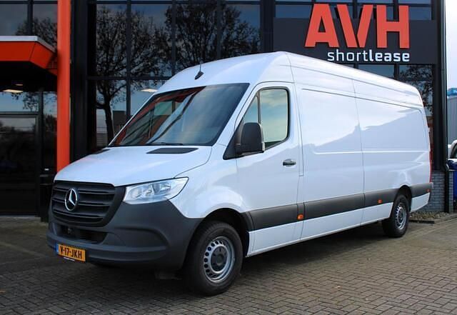 Wit Gebruikt 2023 Mercedes Sprinter Van | € 29.950 (Goede deal) - Afbeelding 1/4