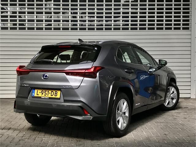 Occasion Lexus UX 250h 184 PK (135 kW) 2020 Grijs SUV