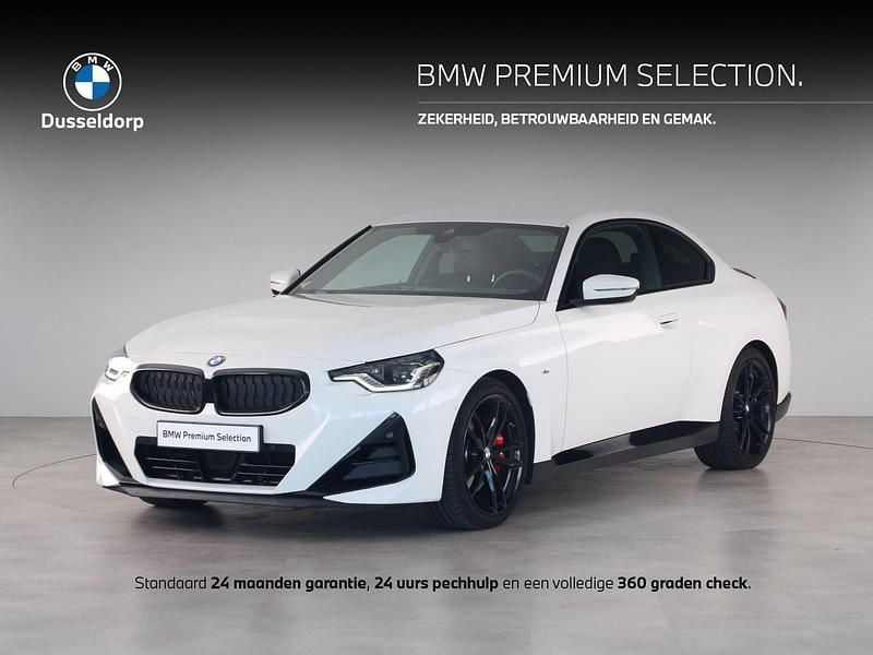 Wit Gebruikt 2023 BMW 218 M Sport Coupé | € 40.950 (Eerlijke prijs) - Afbeelding 1/4