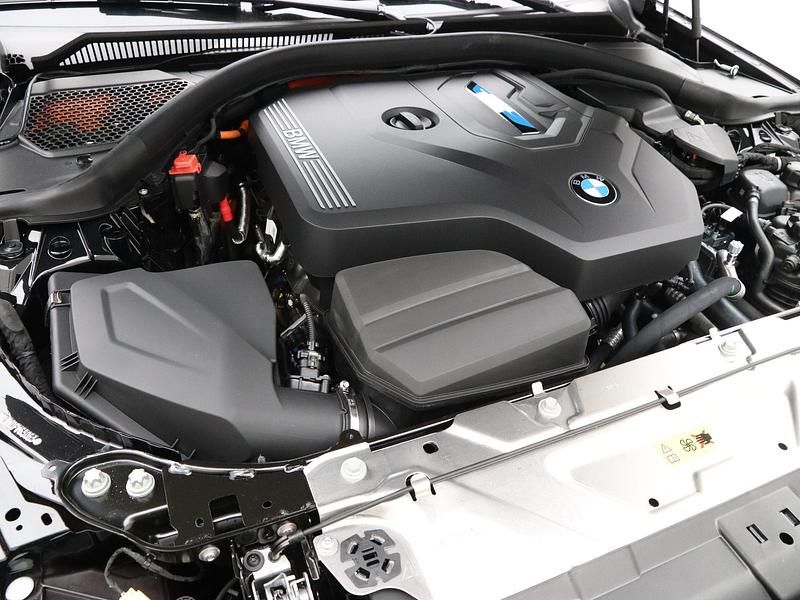 Occasion BMW 330e M Sport 292 PK (214 kW) 2025 Zwart Stationwagen