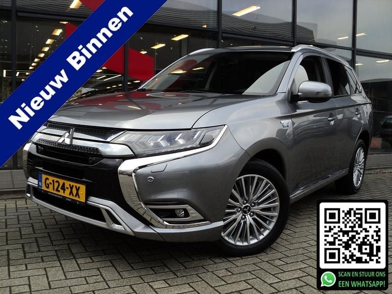 Grijs Gebruikt 2020 Mitsubishi Outlander Intense SUV | € 23.445 (Eerlijke prijs) - Afbeelding 1/4