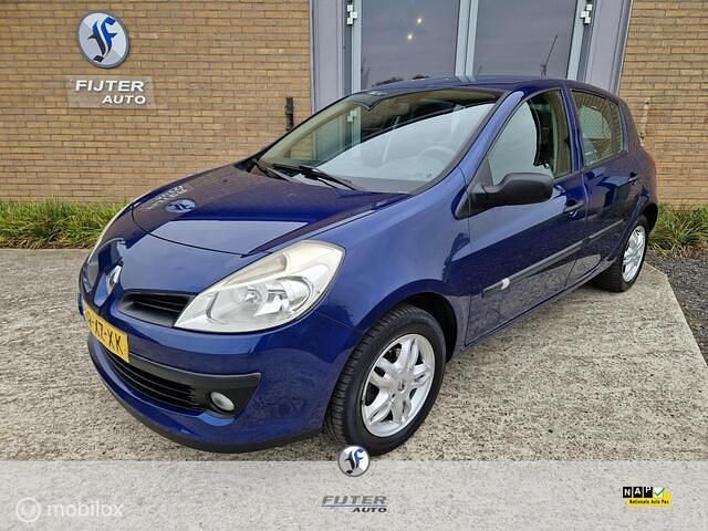 Blauw Gebruikt 2007 Renault Clio R.S. Dynamique Hatchback | € 2.700 (Eerlijke prijs) - Afbeelding 1/4