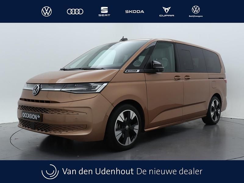 Bruin Gebruikt 2025 VW Multivan Edition Van | € 72.995 - Afbeelding 1/4