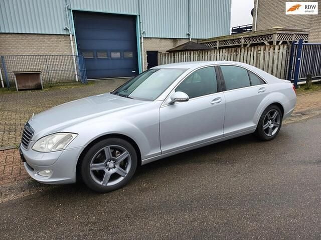 Grijs Gebruikt 2006 Mercedes S350 Sedan | € 7.999 (Eerlijke prijs) - Afbeelding 1/4