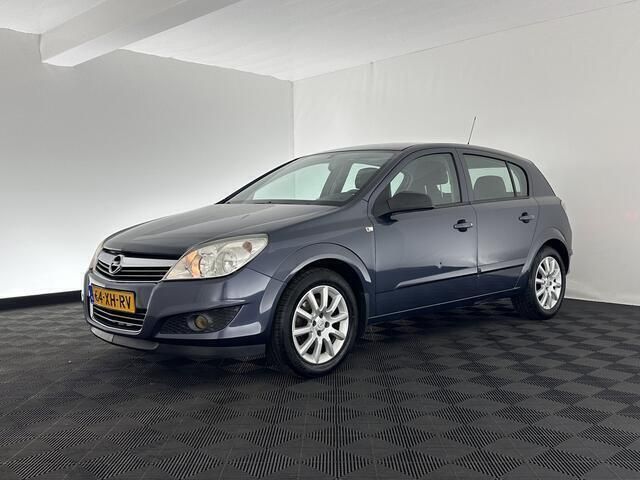 Occasion Opel Astra Comfort 90 PK (66 kW) 2007 Metro metallic (grijs metallic) Hatchback