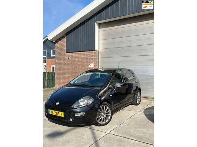 Zwart Gebruikt 2012 Fiat Punto Evo Sport Hatchback | € 1.950 (Super prijs) - Afbeelding 1/4