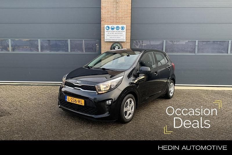Zwart Occasion 2021 Kia Picanto Comfort Hatchback | € 10.245 (Goede deal) - Afbeelding 1/4