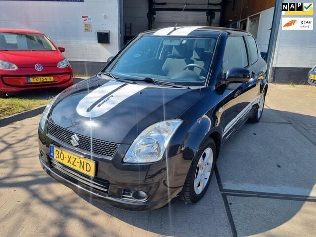 Zwart Gebruikt 2007 Suzuki Swift Exclusive Hatchback | € 4.450 (Iets duurder) - Afbeelding 1/4