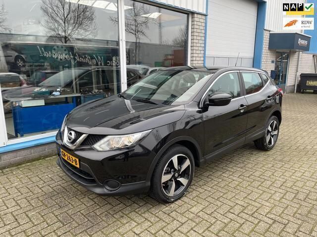 Zwart Gebruikt 2015 Nissan Qashqai Visia SUV | € 12.950 (Iets duurder) - Afbeelding 1/4