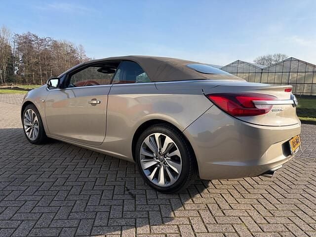 Occasion Opel Cascada Cosmo 140 PK (102 kW) 2014 Bruin (metallic) Cabriolet