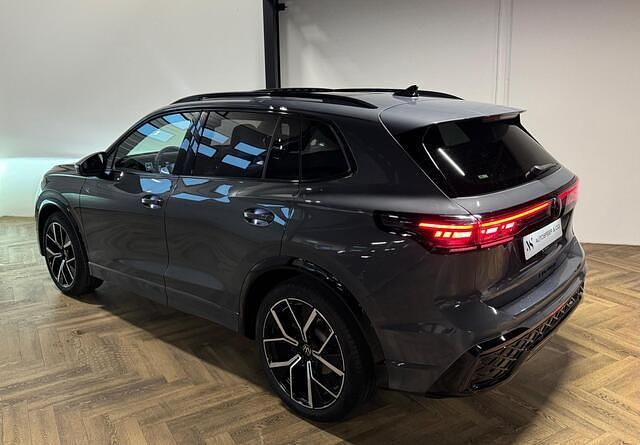 Occasion VW Tiguan R-line Edition 150 PK (110 kW) 2024 Grijs SUV