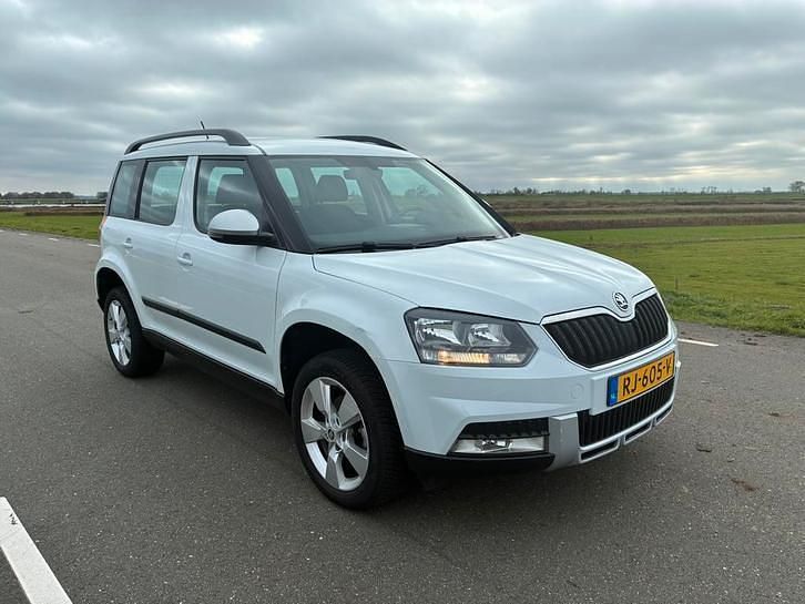 Gebruikt 2016 Skoda Yeti Joy SUV | € 11.500 (Goede deal) - Afbeelding 1/4