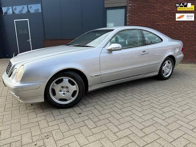 Grijs Gebruikt 2001 Mercedes 320 Elegance Coupé | € 11.950 - Afbeelding 1/4
