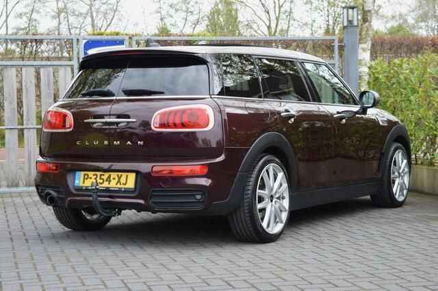Occasion Mini John Cooper Works Clubman Business 136 PK (100 kW) 2016 Rood Stationwagen
