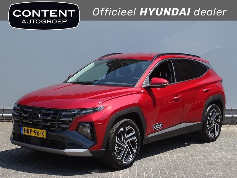Rood metallic Occasion 2025 Hyundai Tucson Comfort SUV | € 38.940 (Goede deal) - Afbeelding 1/4