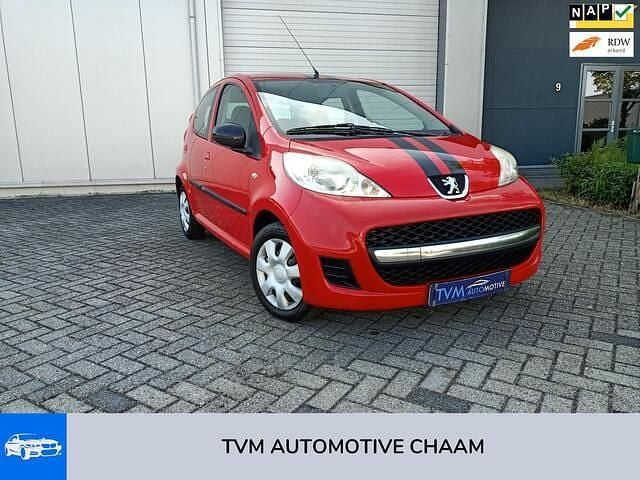 Rood Gebruikt 2010 Peugeot 107 Hatchback | € 1.990 (Eerlijke prijs) - Afbeelding 1/4