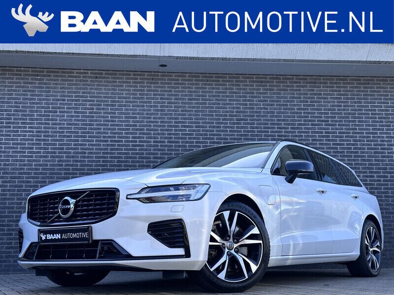 Wit Gebruikt 2021 Volvo V60 R-Design Stationwagen | € 29.900 (Super prijs) - Afbeelding 1/4