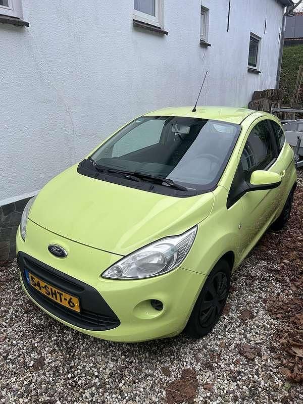 Groen Gebruikt 2011 Ford Ka Cool & Sound Edition MPV | € 1.950 (Goede deal) - Afbeelding 1/4